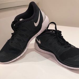 NIKE Free Run Black sneakers